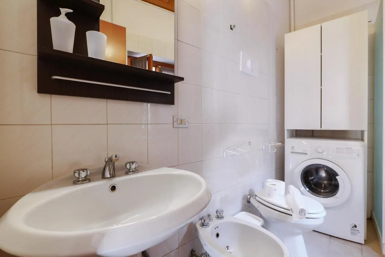 Primopiano - Colonne 18 Apartment Milan Italy