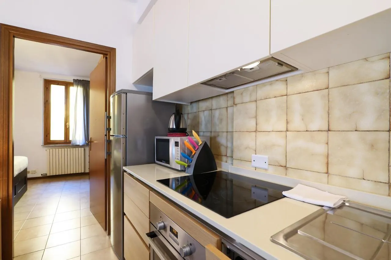 Primopiano - Colonne 18 Apartment Milan
