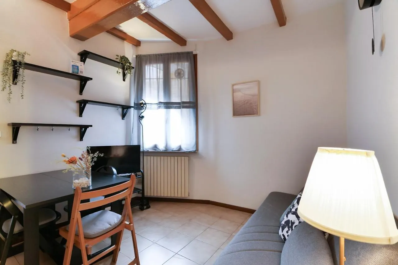 Primopiano - Colonne 18 Apartment Milan